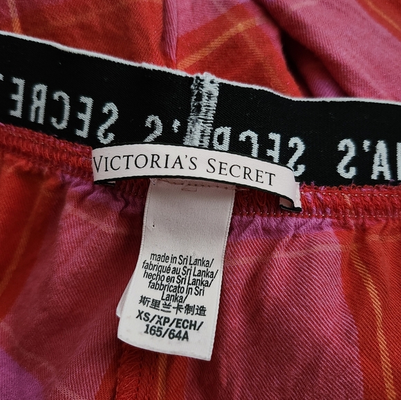 Victoria's Secret pink plaid pajama pants - Picture 3 of 6